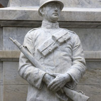 Statue of a WWI Italian soldier